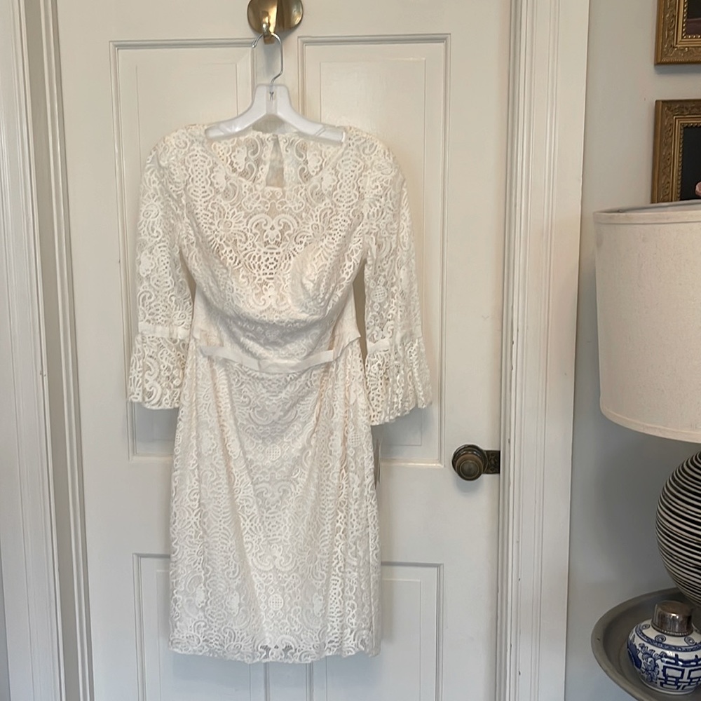 NWT Lace 3/4 Sleeve Sheath Wedding Dress